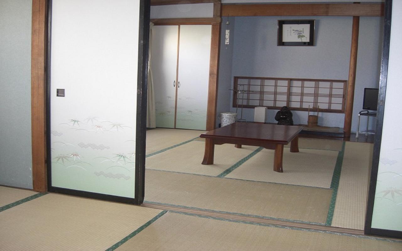 富岳庄民宿　 富士河口湖 外观 照片