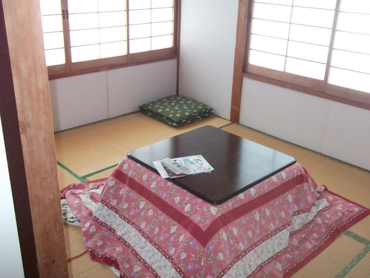 富岳庄民宿　 富士河口湖 外观 照片